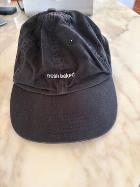 Black Low-Profile Baseball Cap “Fresh Baked”